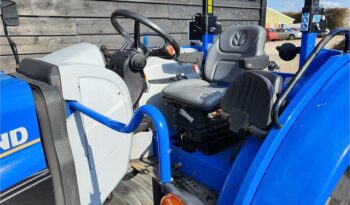 NEW HOLLAND T4.65 full