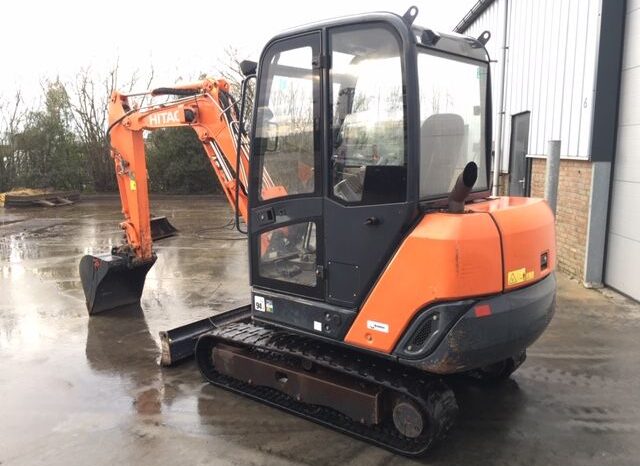 Hitachi Zaxis 27 full