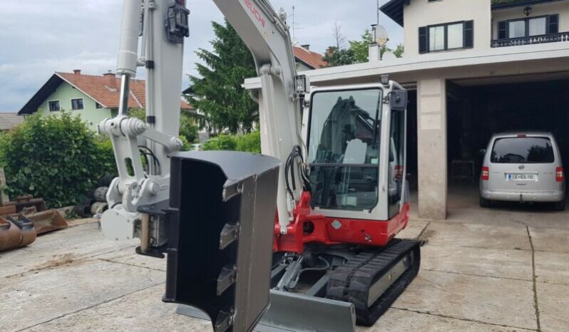 2010 Takeuchi TB250 full