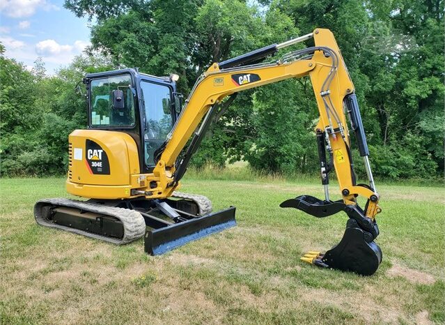 CAT 304E full