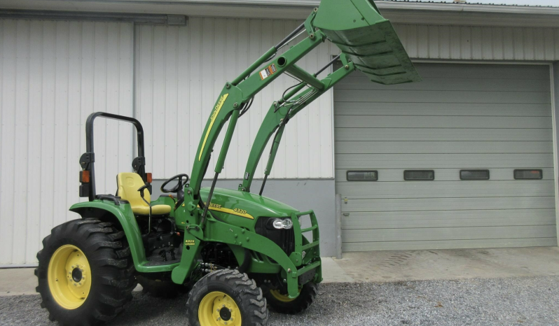 2012 John Deere 4320 full